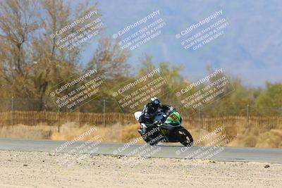 media/Apr-17-2022-CVMA (Sun) [[f474cfa795]]/Race 14 500 Supersport-350 Supersport (Holeshot)/